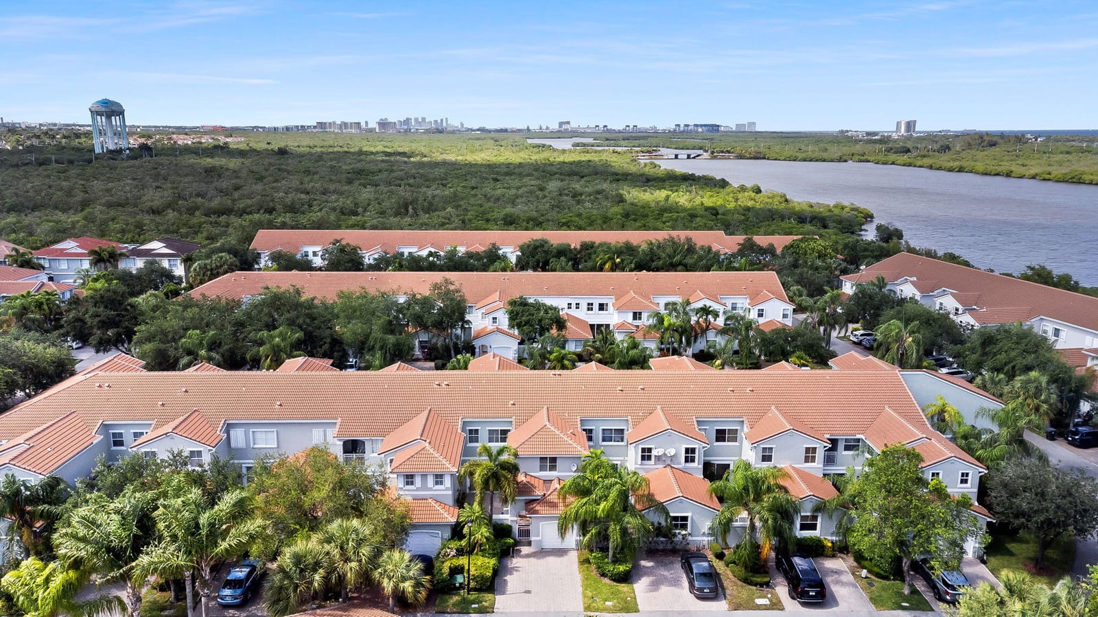 931 Lemonwood Court, Hollywood, FL 33019 photo 22