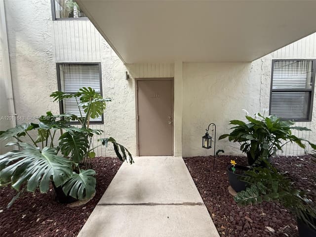 20441 NE 30th Avenue 1169, Aventura, FL 33180