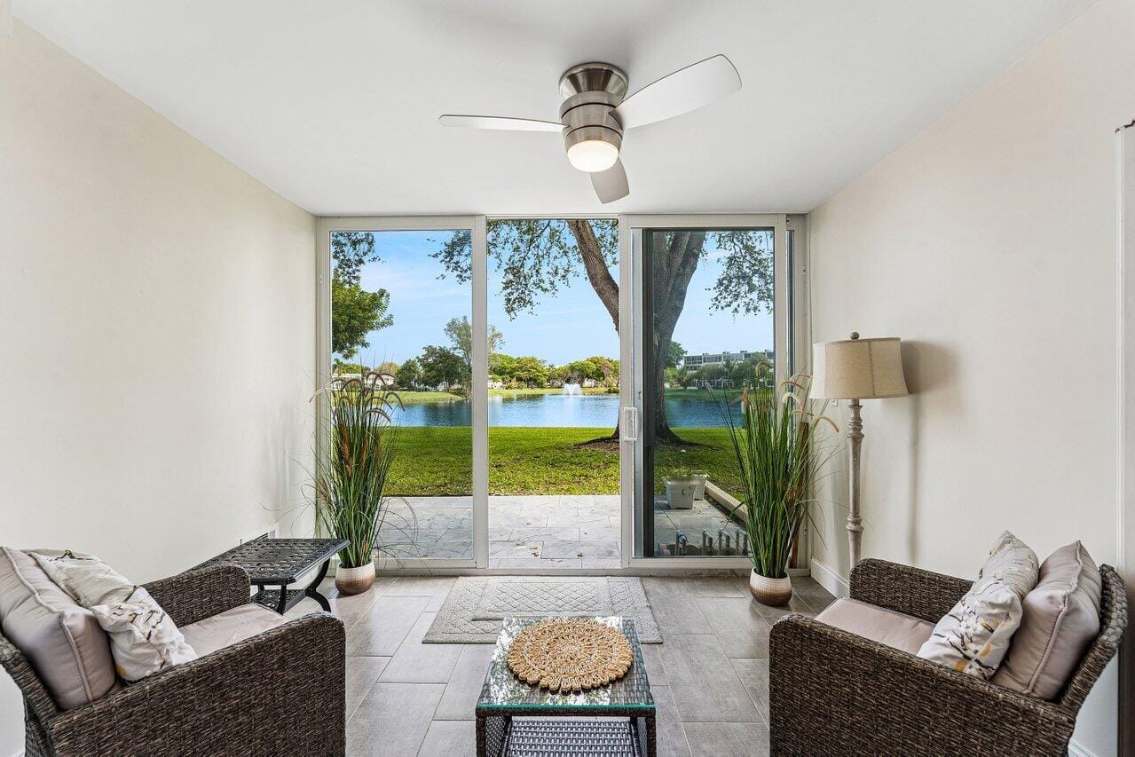 1027 Farnham O 1027, Deerfield Beach, FL 33442 photo 14