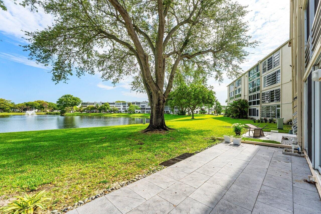 1027 Farnham O 1027, Deerfield Beach, FL 33442 photo 19
