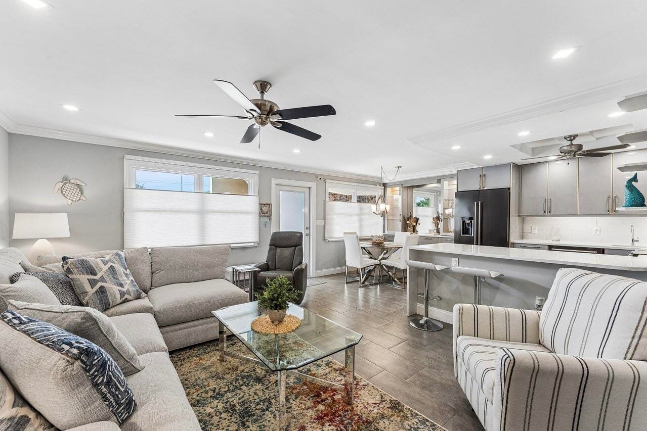 1027 Farnham O 1027 — photo 7