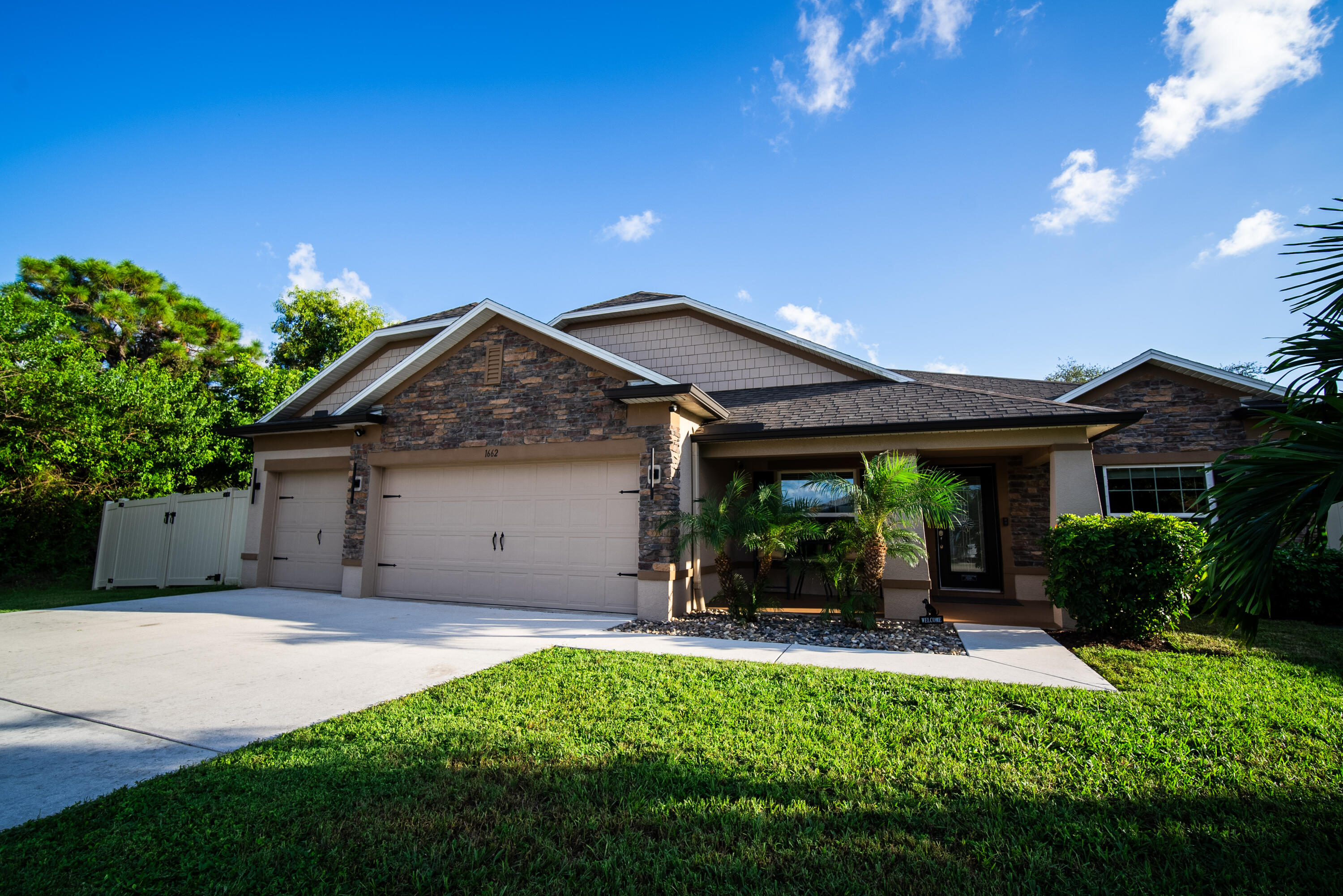 1662 SE North Blackwell Drive, Port St. Lucie, FL 34952, Port St Lucie