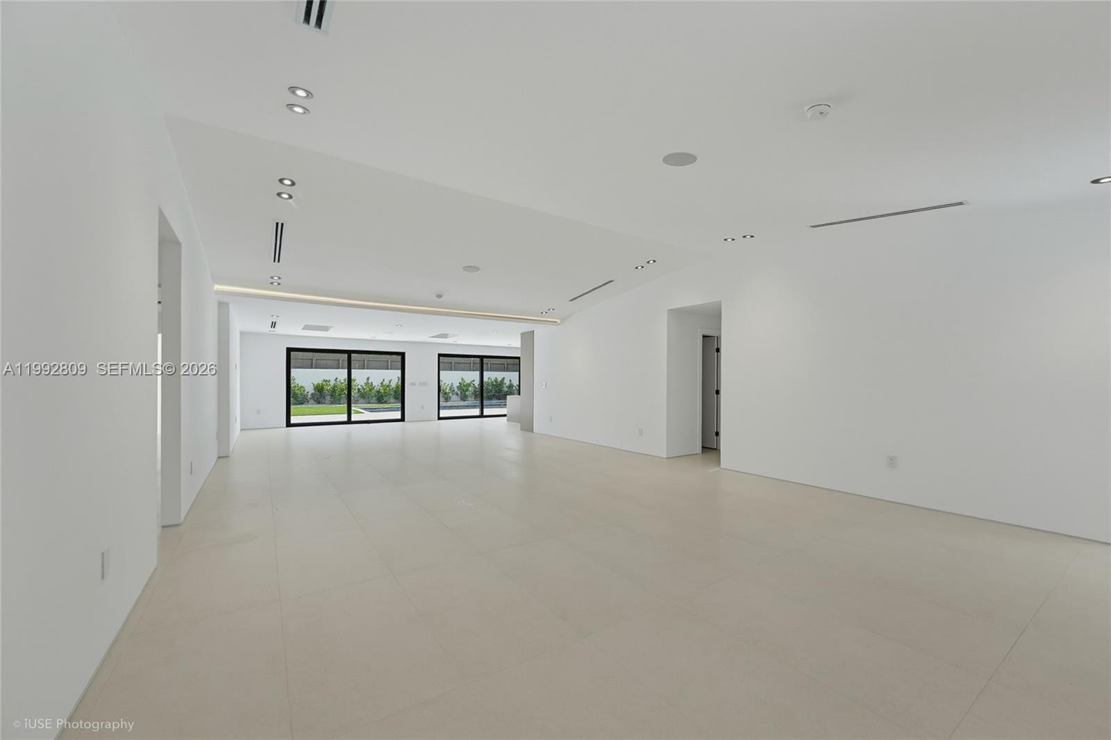 21490 Highland Lakes Boulevard — photo 4