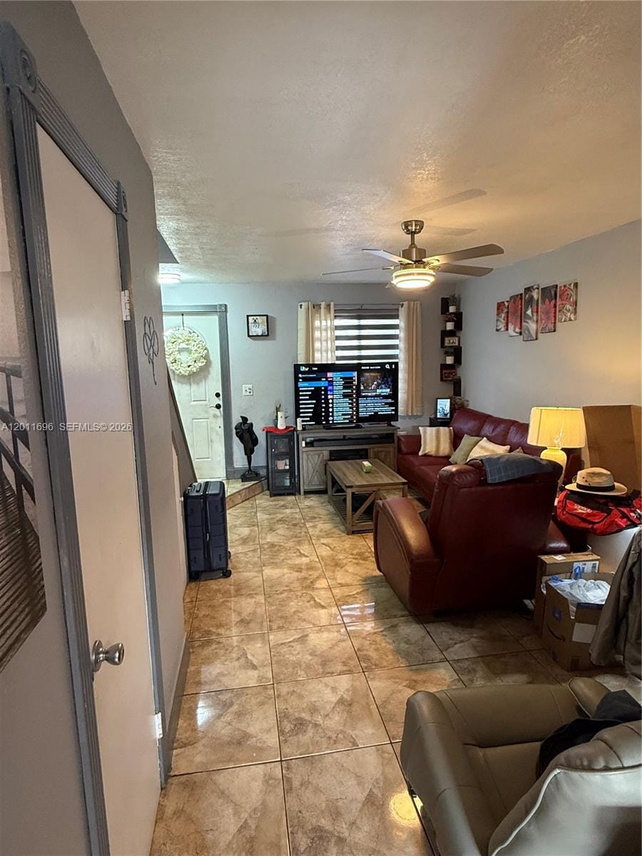 1813 SW 107th Avenue 2408 — photo 4
