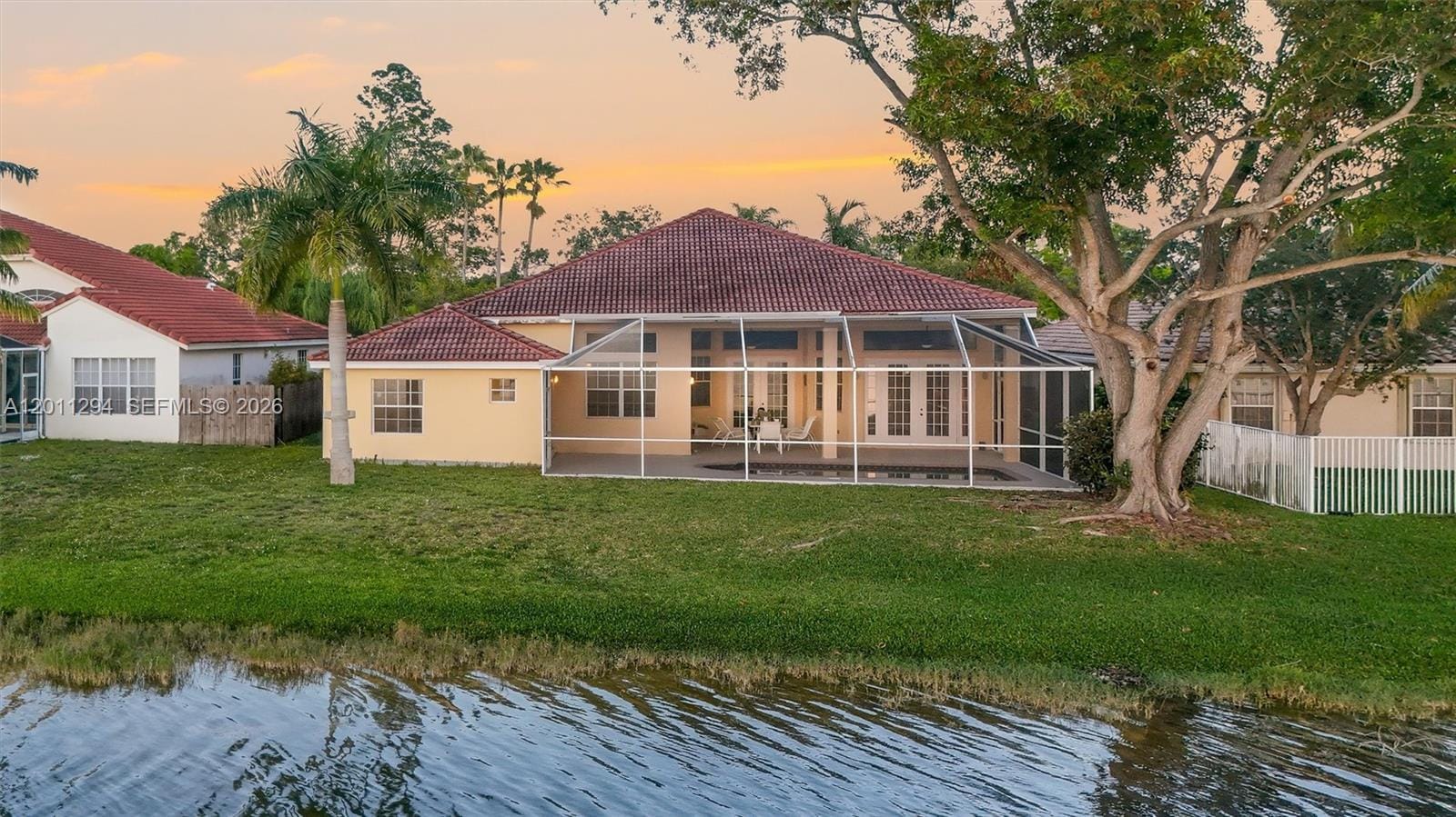 727 Lake Boulevard, Weston, FL 33326 photo 5