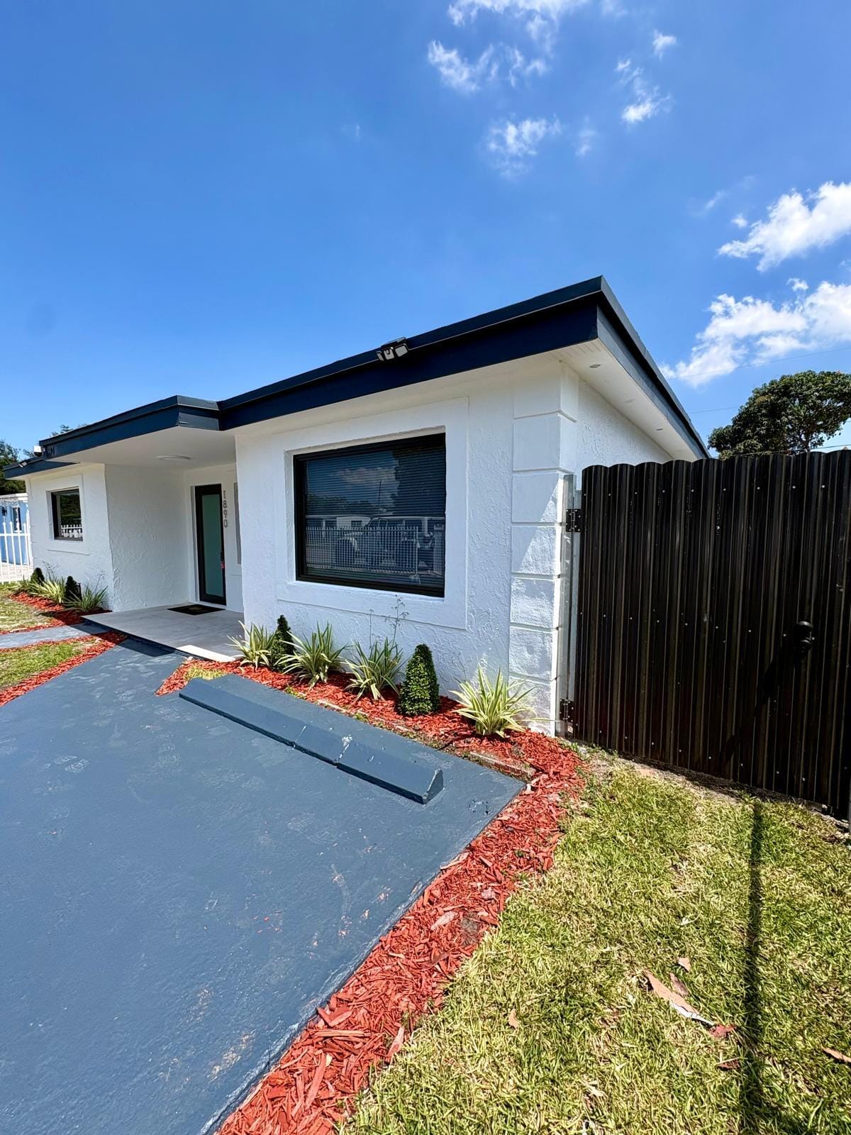 1890 Rutland Street, Opa-Locka, FL 33054 photo 3