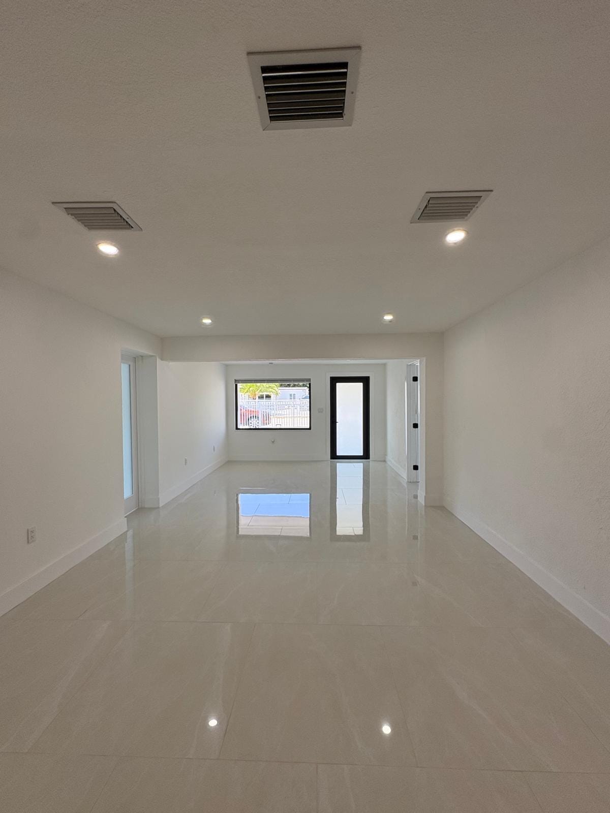 1890 Rutland Street, Opa-Locka, FL 33054 photo 10