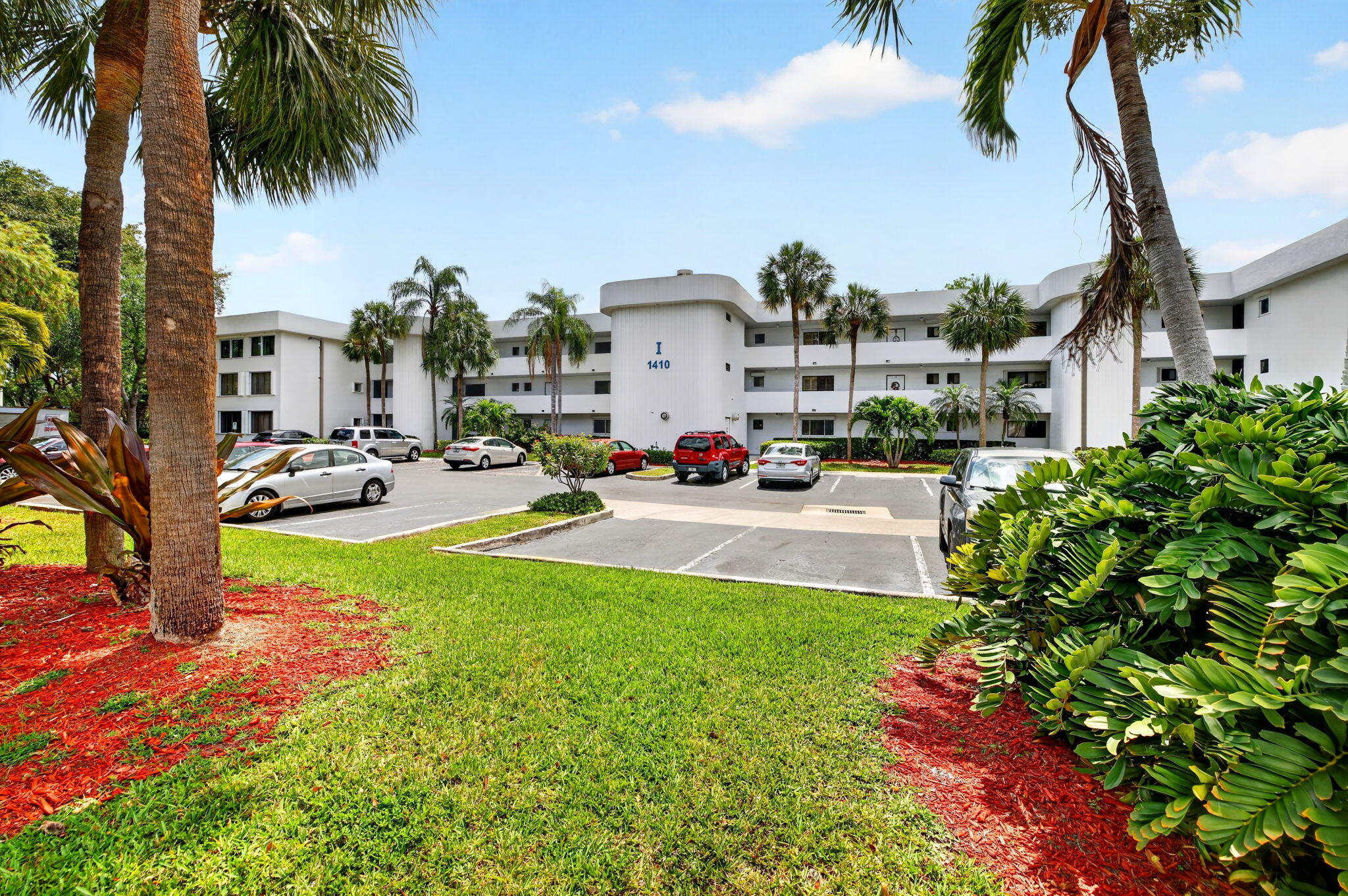 1410 Sheridan Street 19i, Hollywood, FL 33020, Hollywood