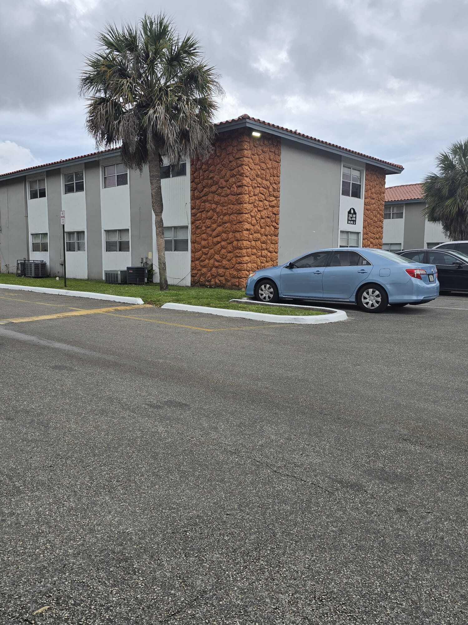 1201 SW 52nd Avenue 202-2, North Lauderdale, FL 33068, North Lauderdale