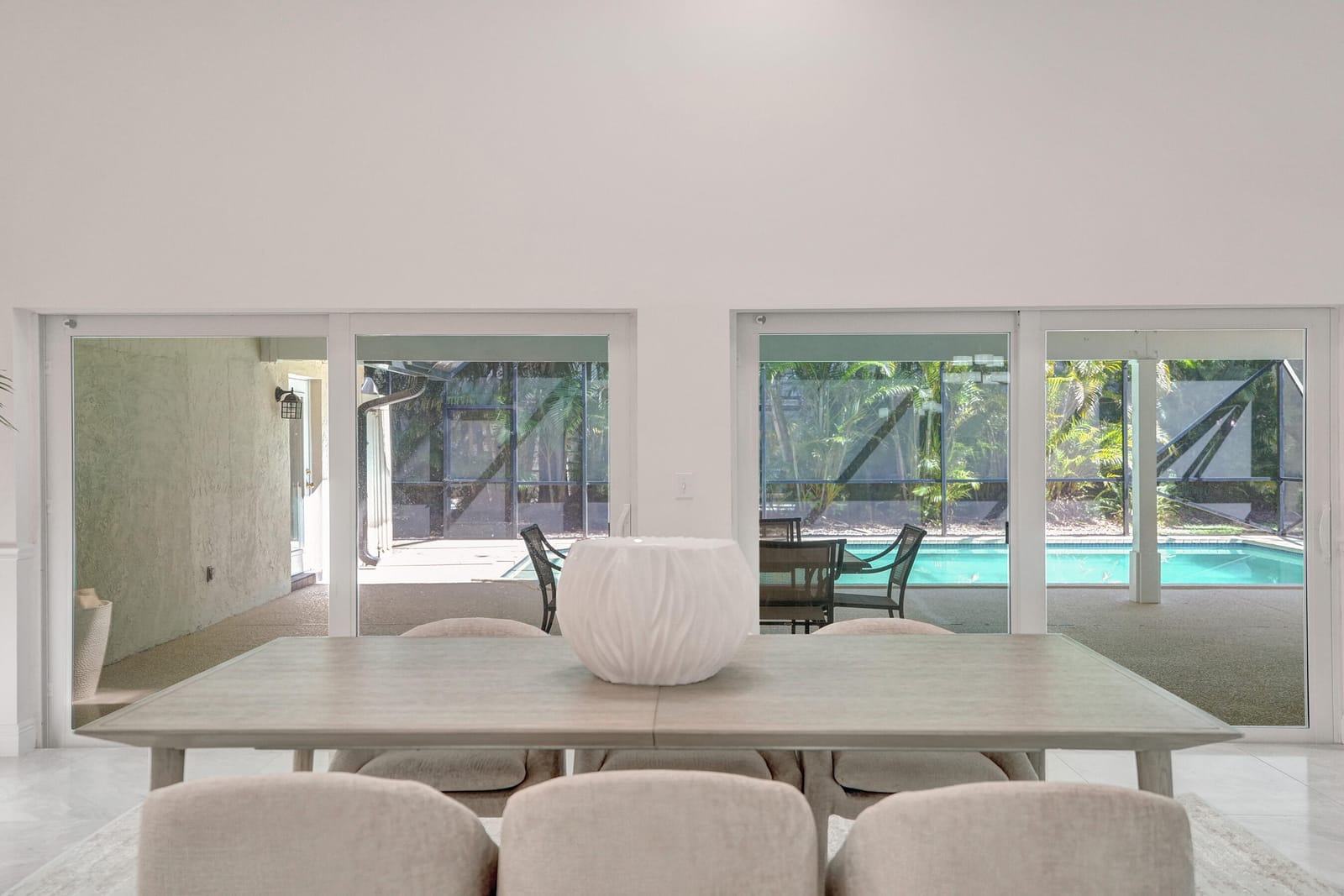 2401 NW 39th Street — photo 12