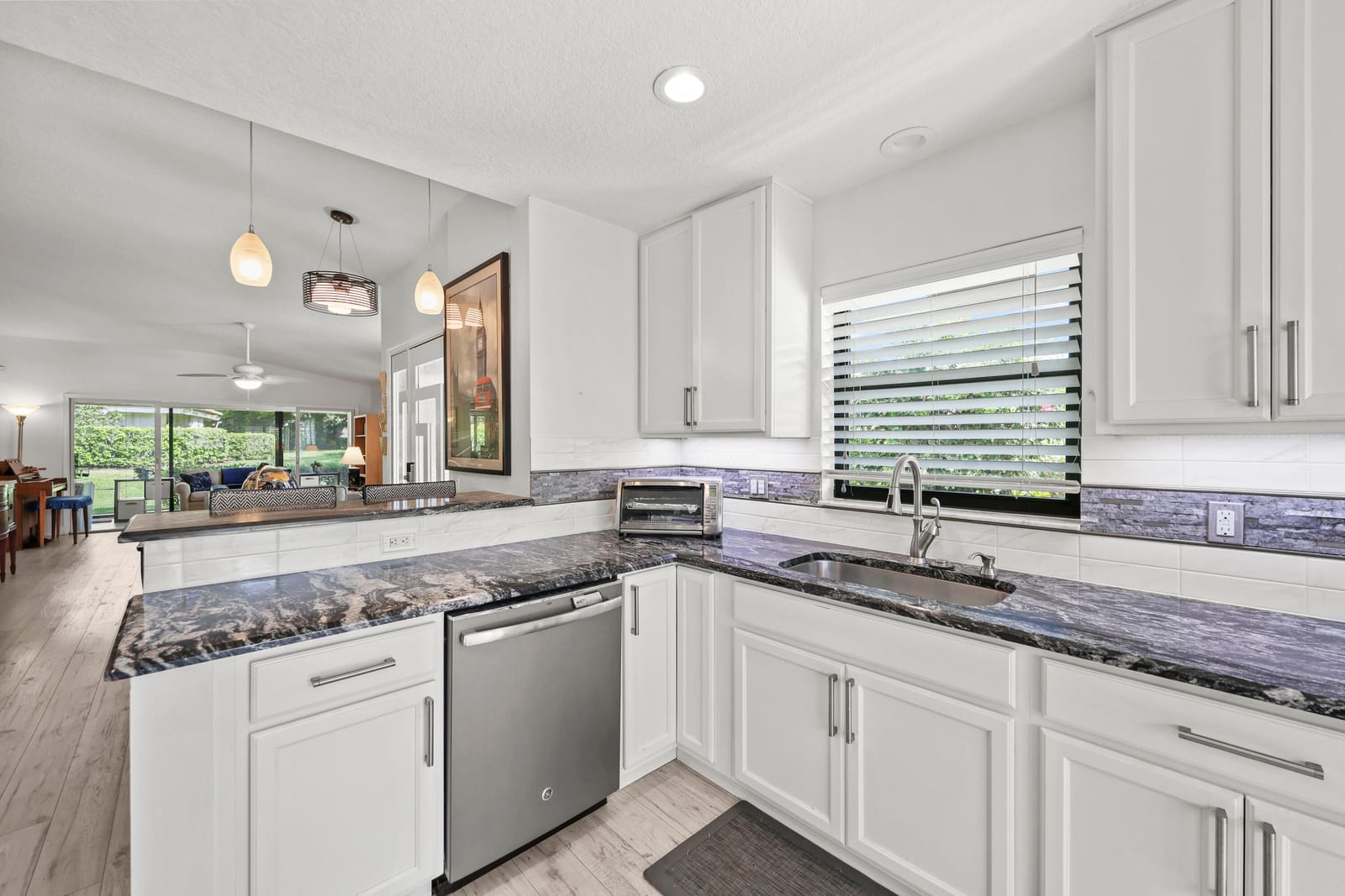 3660 Freshwater Drive, Jupiter, FL 33477 photo 15
