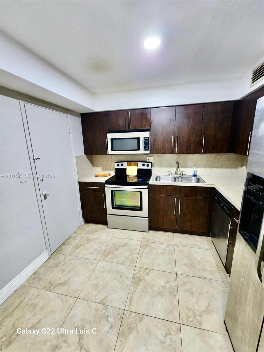12590 NE 16th Avenue 209 — photo 8