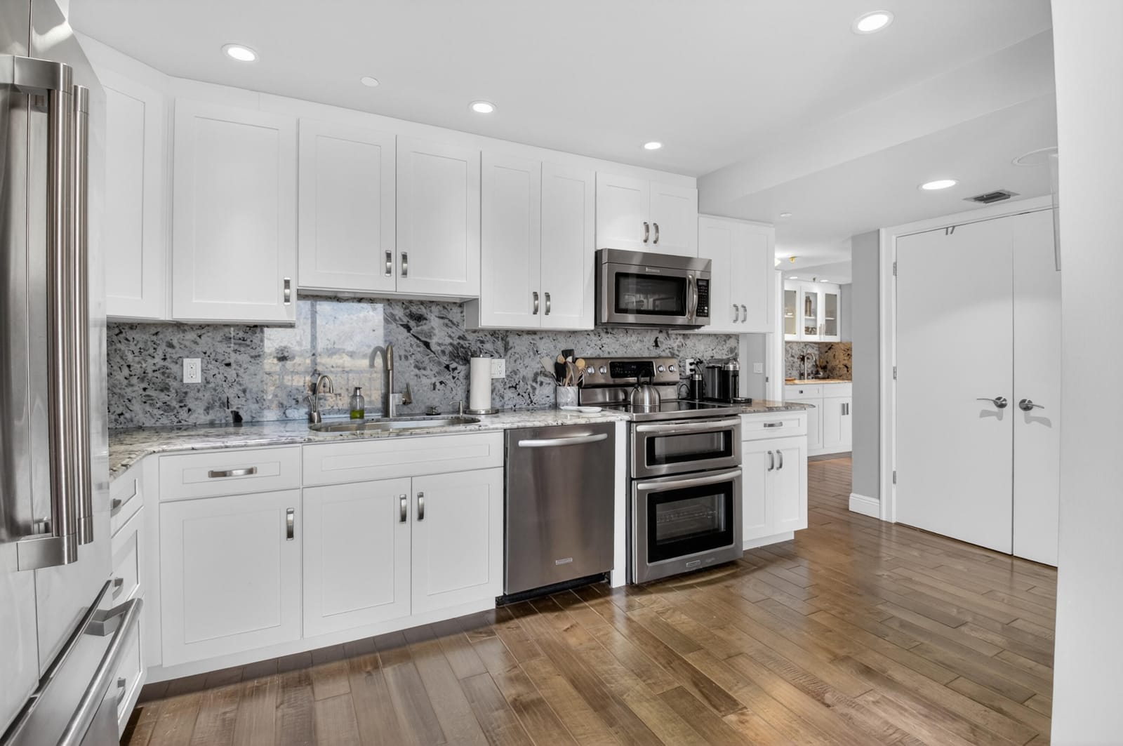 7802 Lakeside Boulevard 725, Boca Raton, FL 33434 photo 17