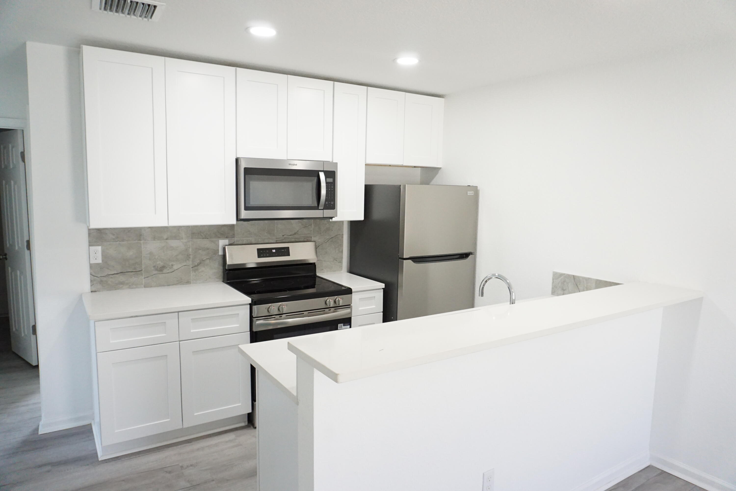 1173 W 28th Street 2, Riviera Beach, FL 33404, Riviera Beach