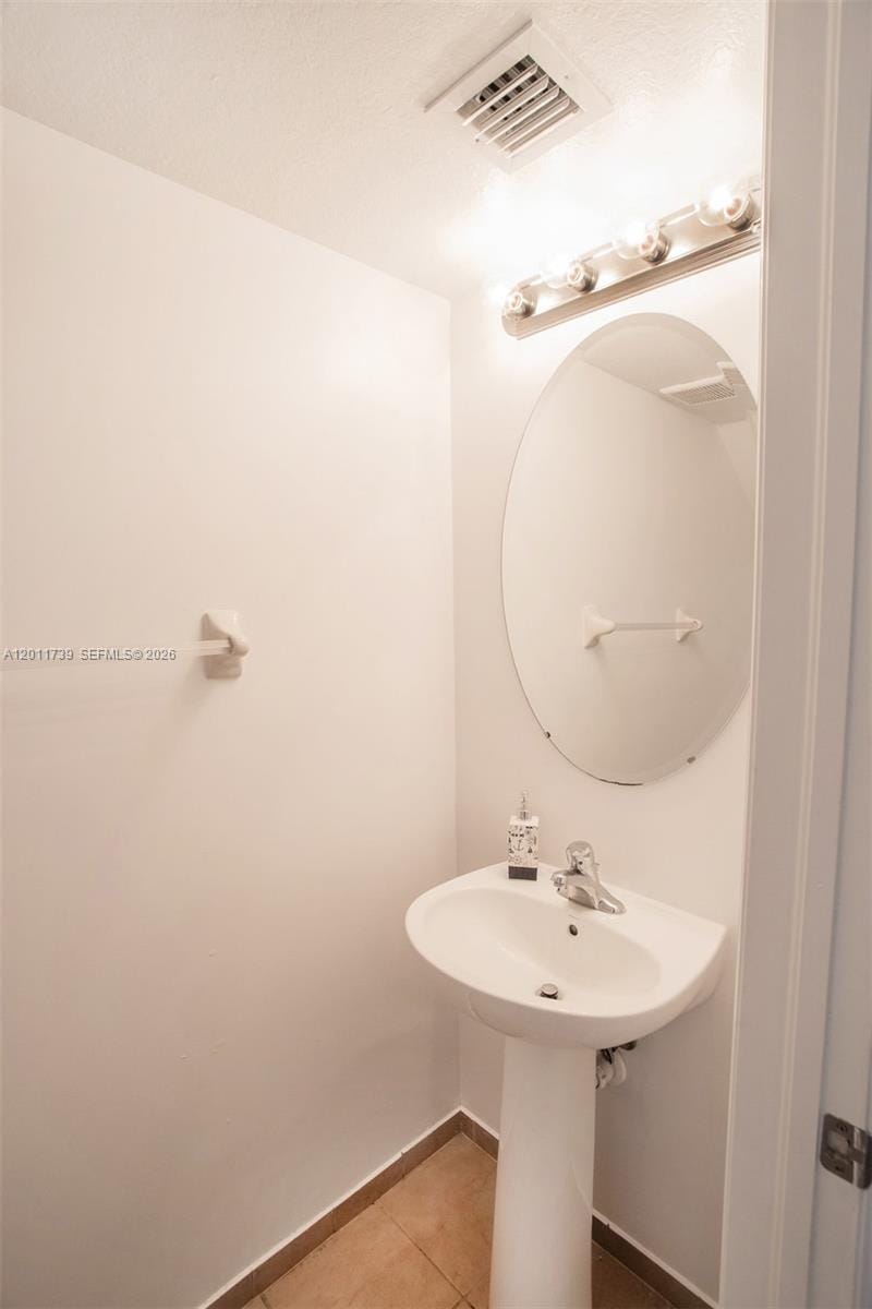 132 SE 28th Place 7 — photo 9