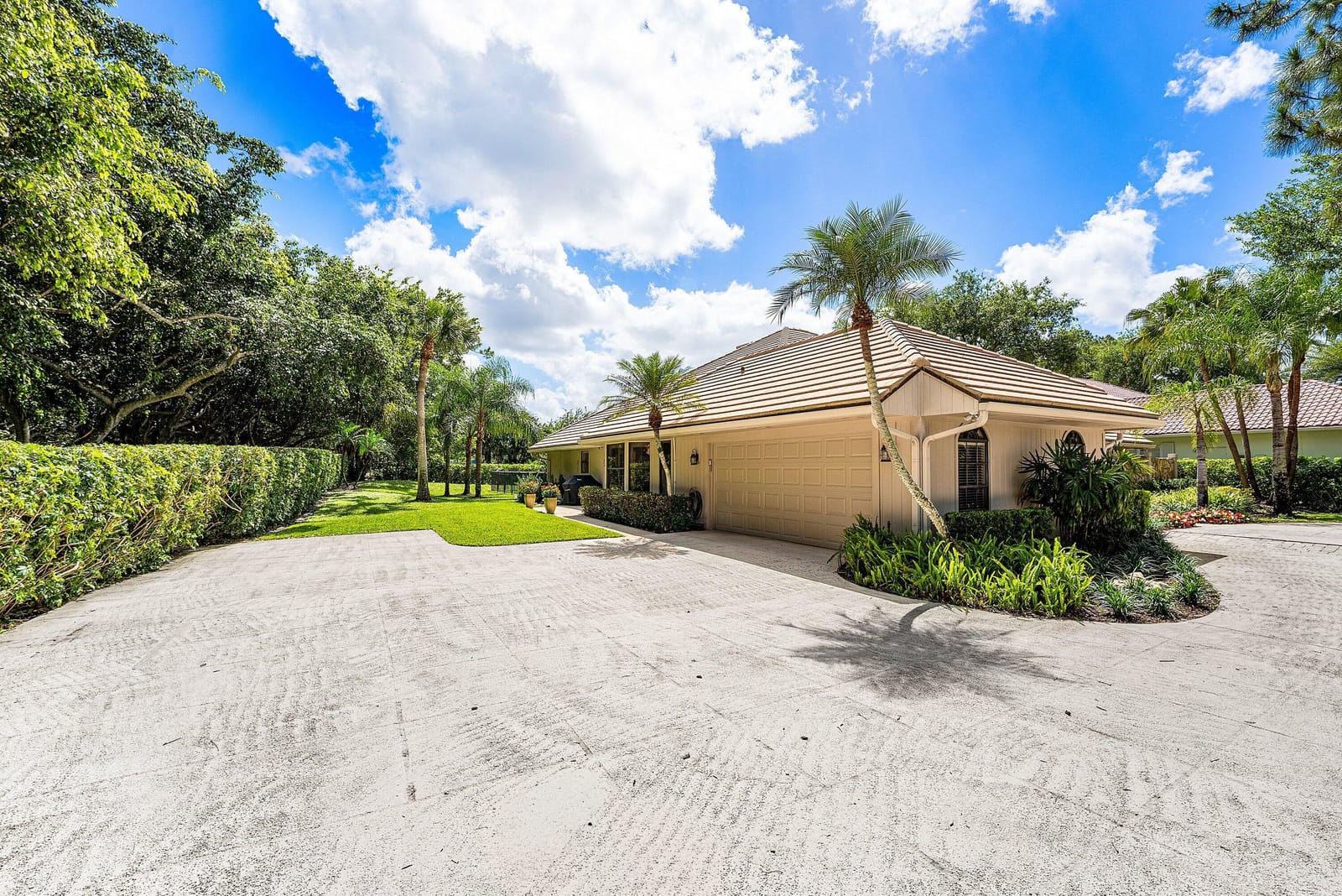 6 Tarrington Circle, Palm Beach Gardens, FL 33418 photo 6