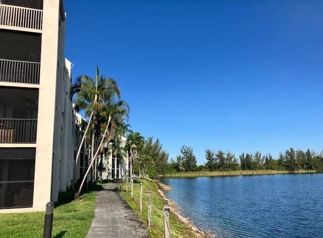 118 Lake Emerald Drive 403, Oakland Park, FL 33309 photo 14