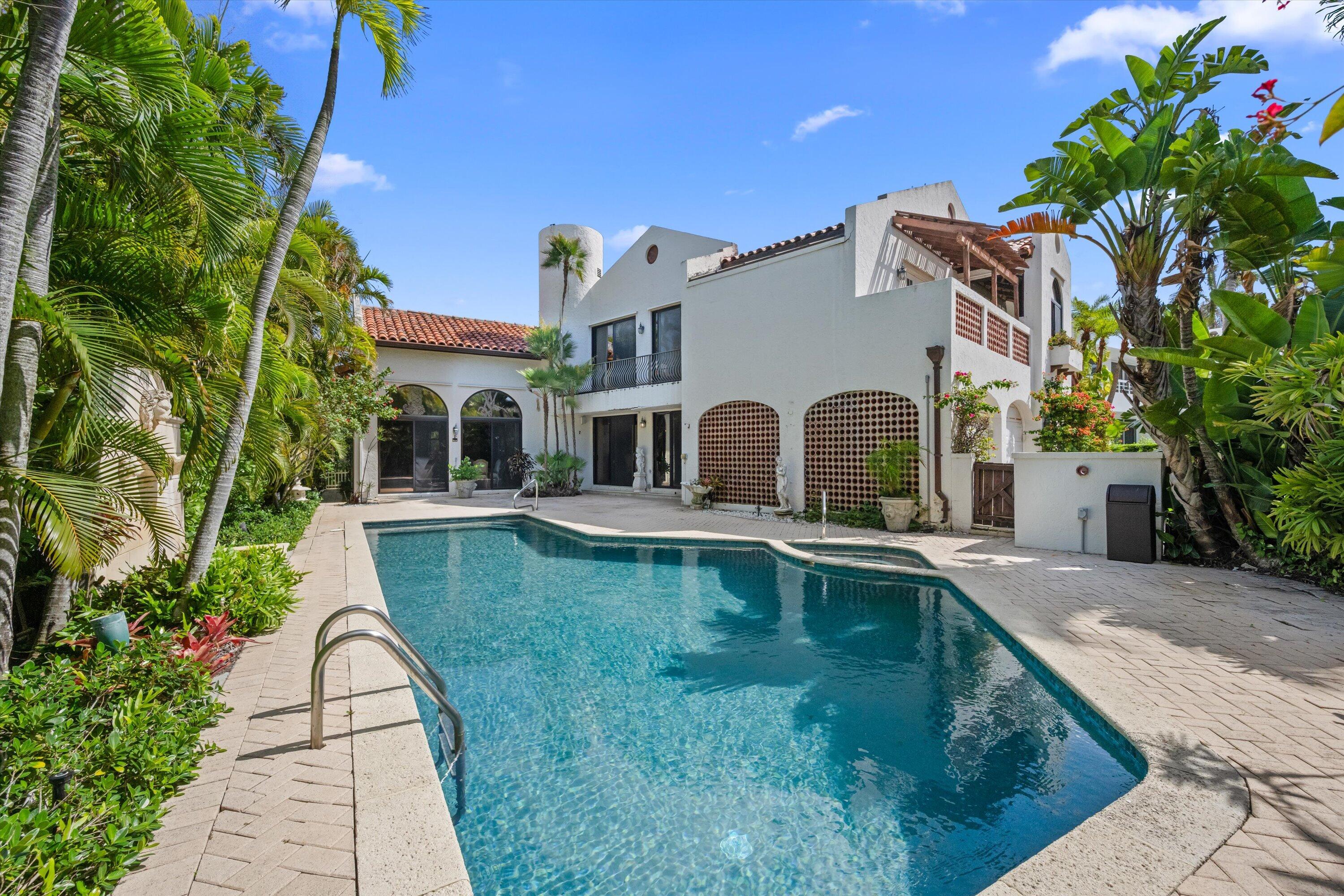 23 Sloans Curve Drive, Palm Beach, FL 33480, Palm Beach