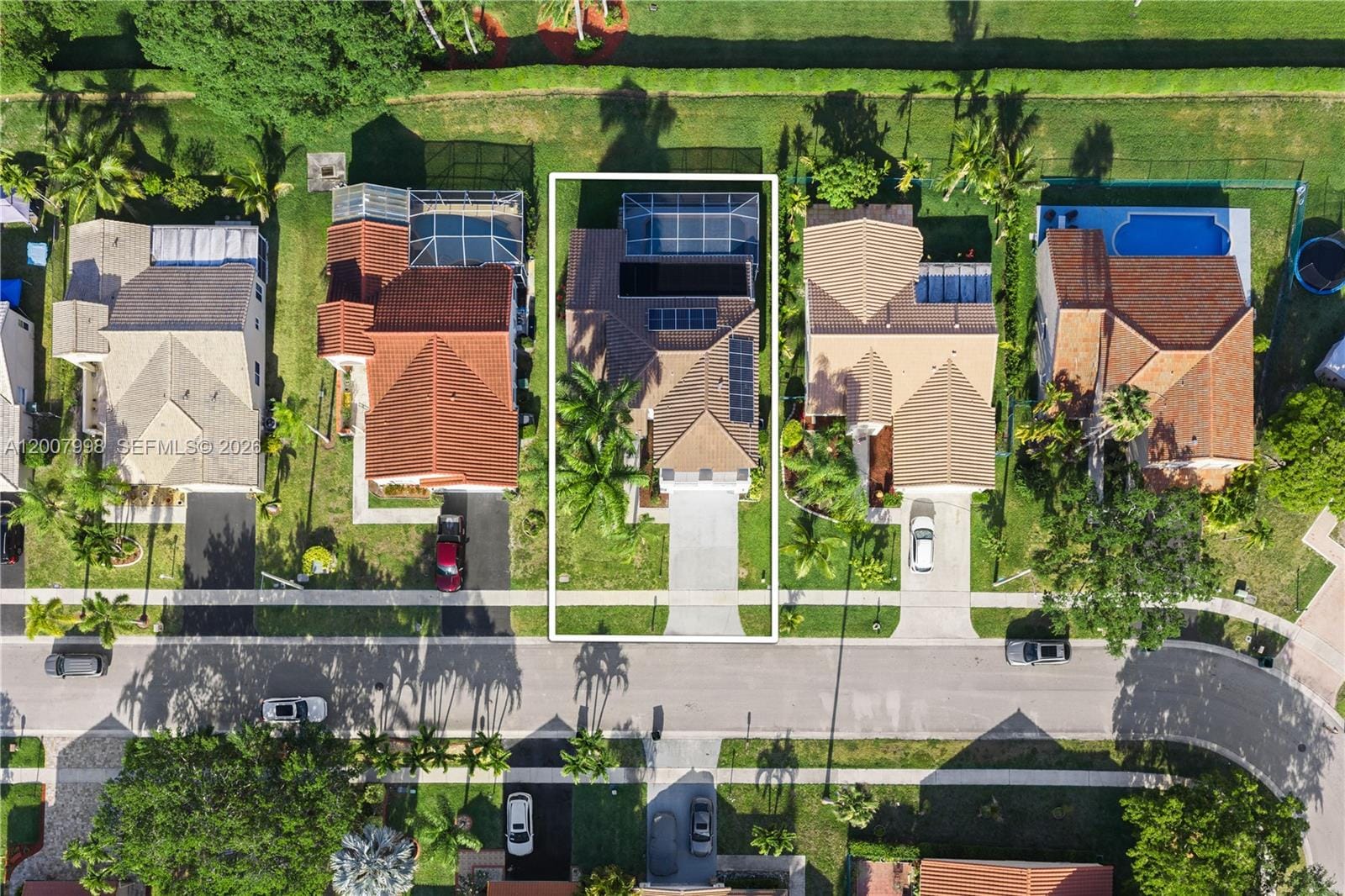 131 NW 187th Avenue, Pembroke Pines, FL 33029 photo 4