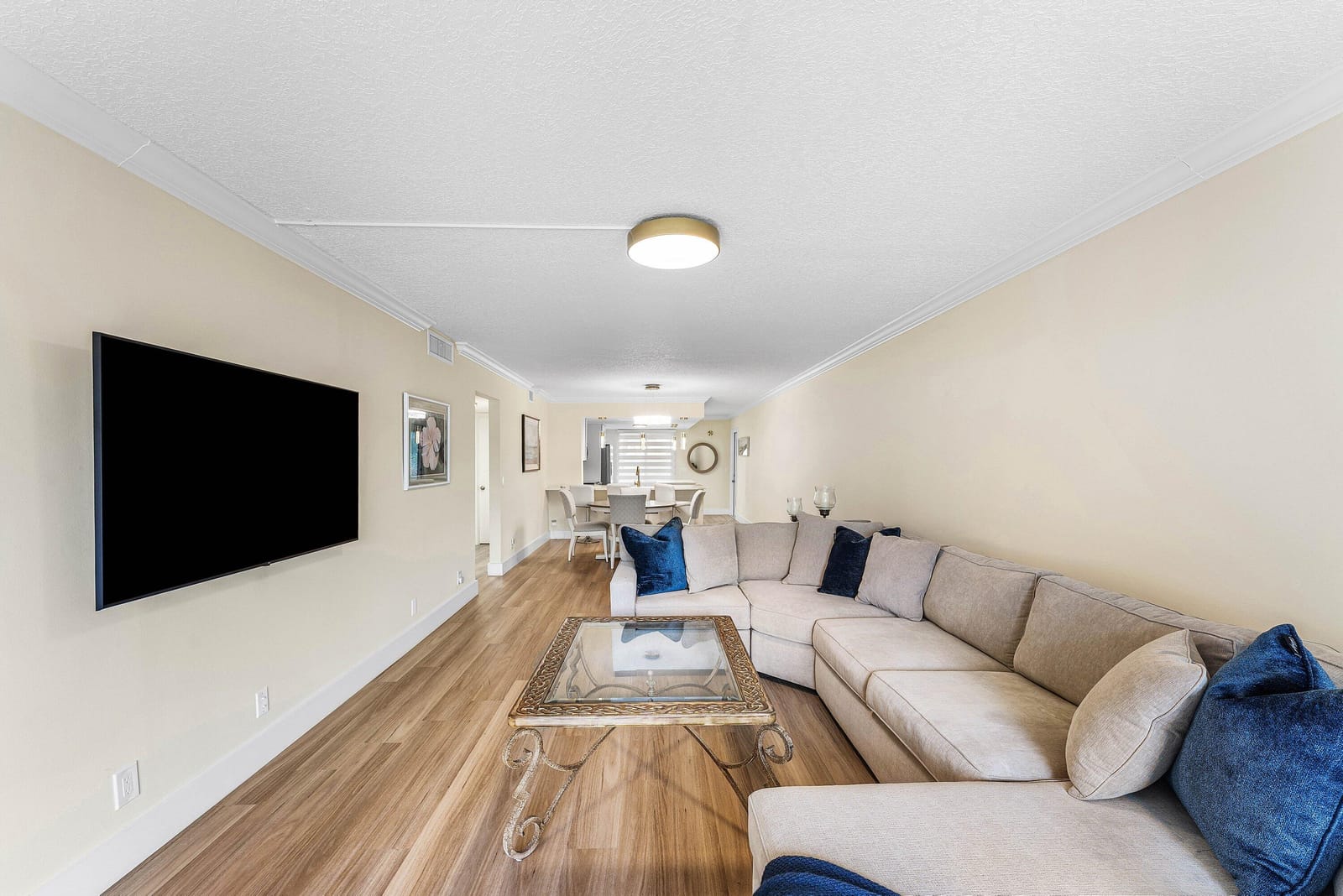 1019 Guildford B, Boca Raton, FL 33434 photo 2