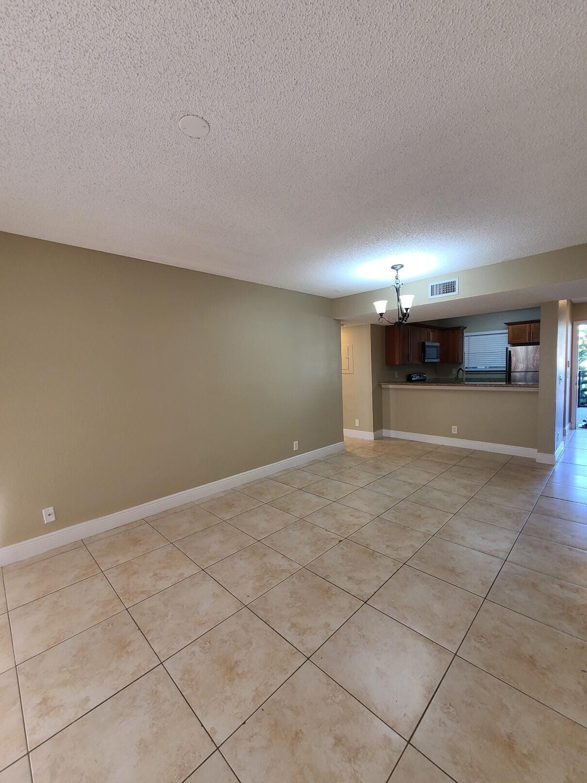 1461 Windorah Way G — photo 4