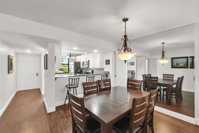 3716 Whitehall Drive 202, Whitehall Condo Of The Lands Of The President, West Palm Beach, FL