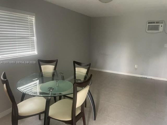 1041 NE 35th Street — photo 3