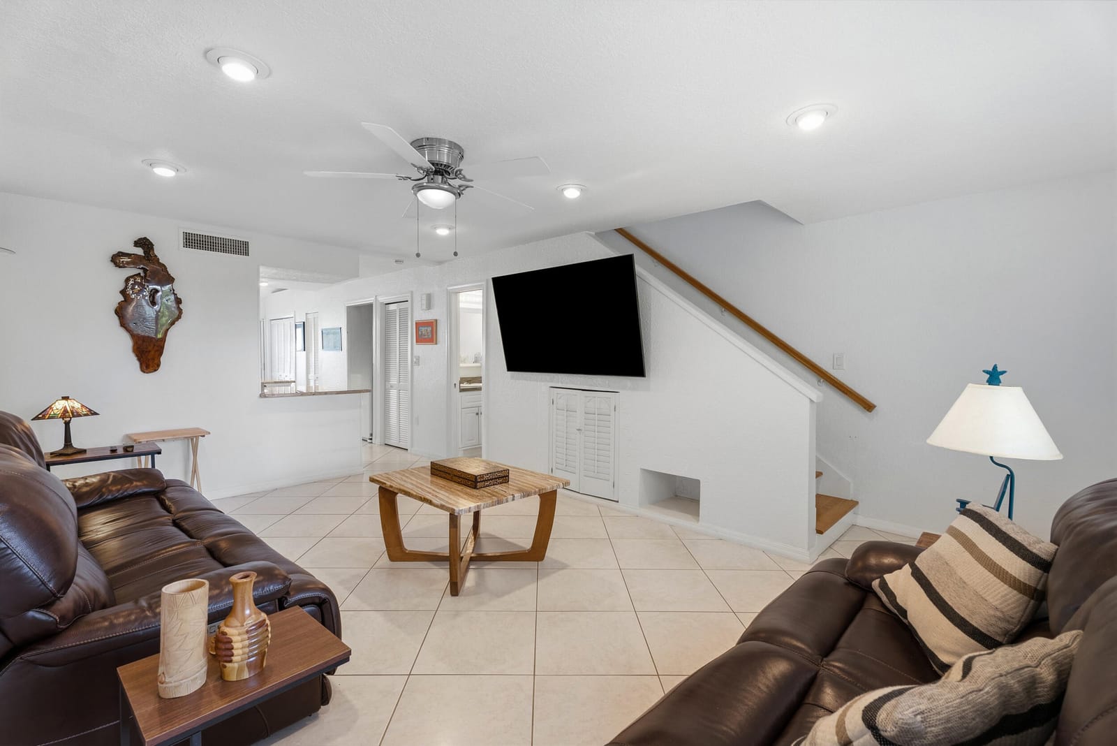 2801 N Hwy A1a Apt E — photo 8