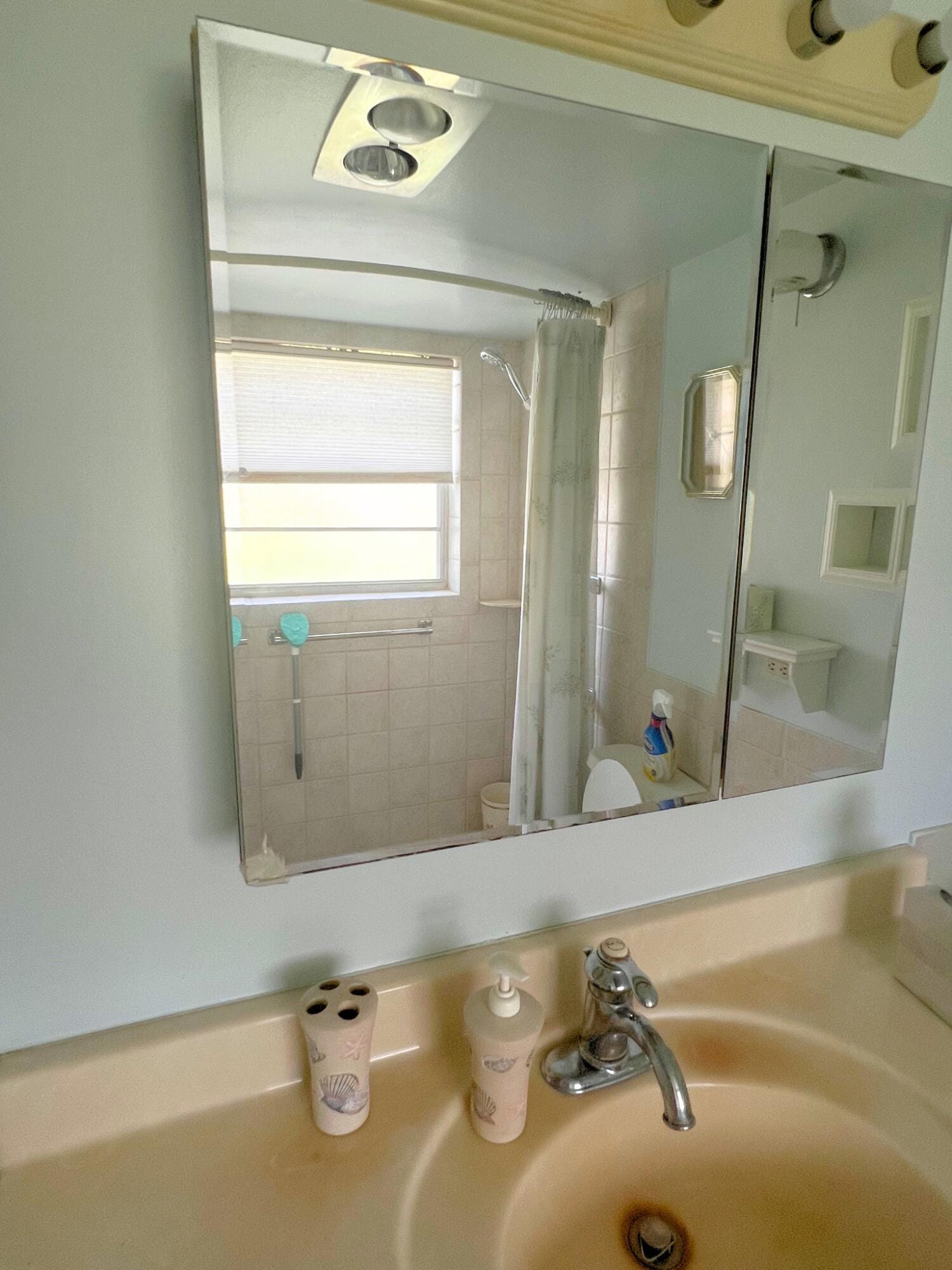 52 Dorchester, West Palm Beach, FL 33417 photo 22