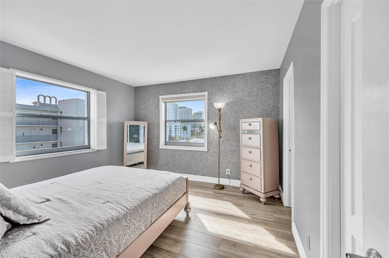 720 Orton Avenue 505, Fort Lauderdale, FL 33304 photo 13