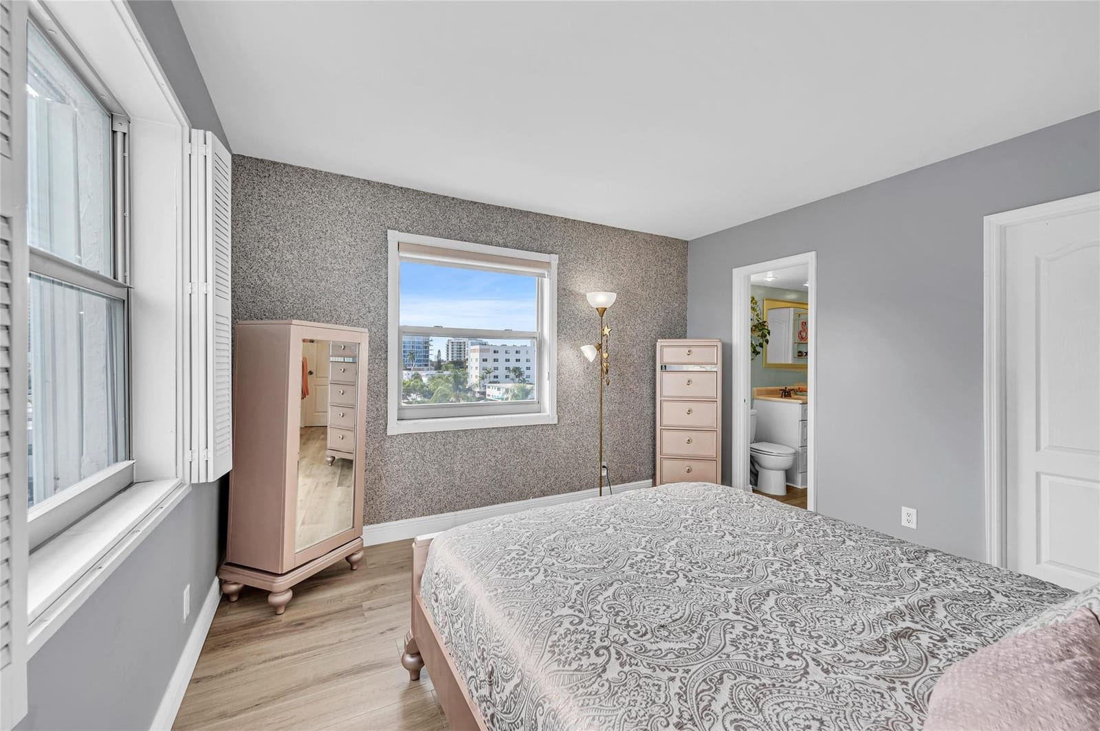 720 Orton Avenue 505, Fort Lauderdale, FL 33304 photo 15