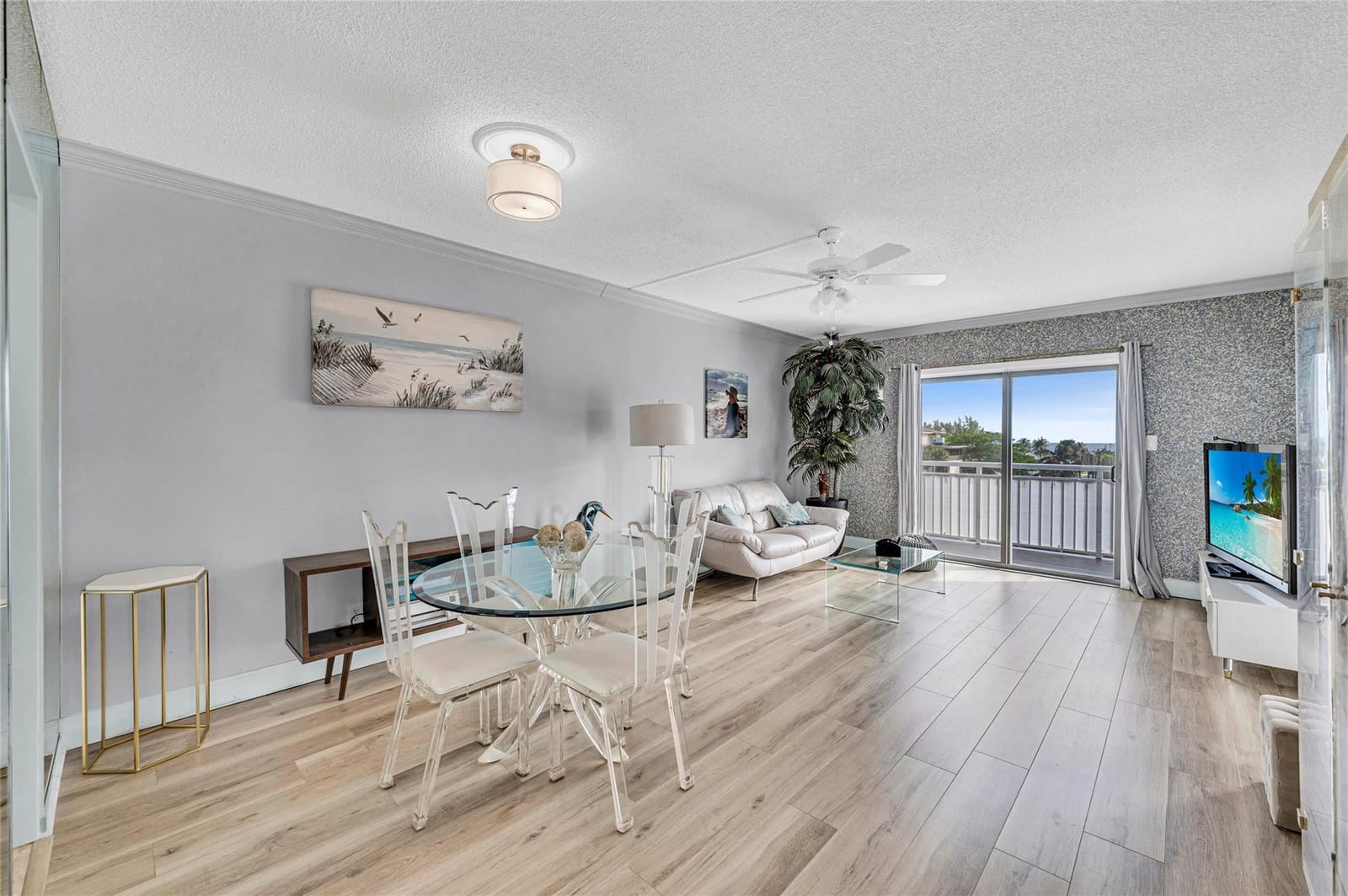 720 Orton Avenue 505, Fort Lauderdale, FL 33304 photo 4