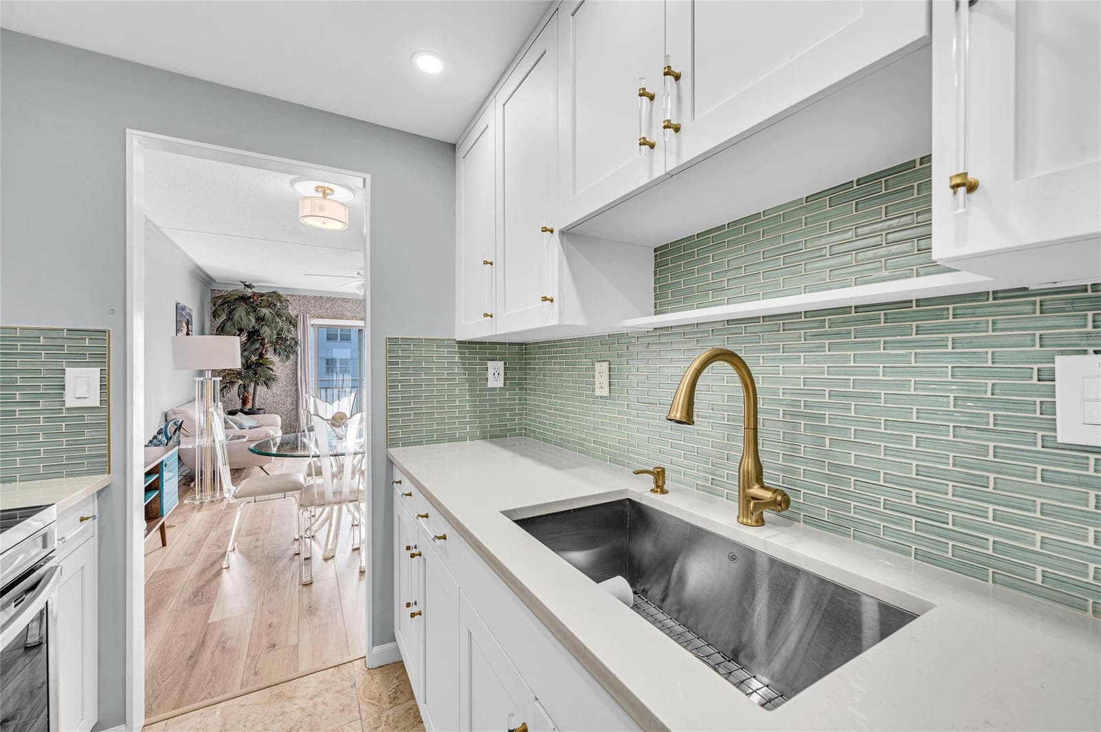 720 Orton Avenue 505, Fort Lauderdale, FL 33304 photo 8