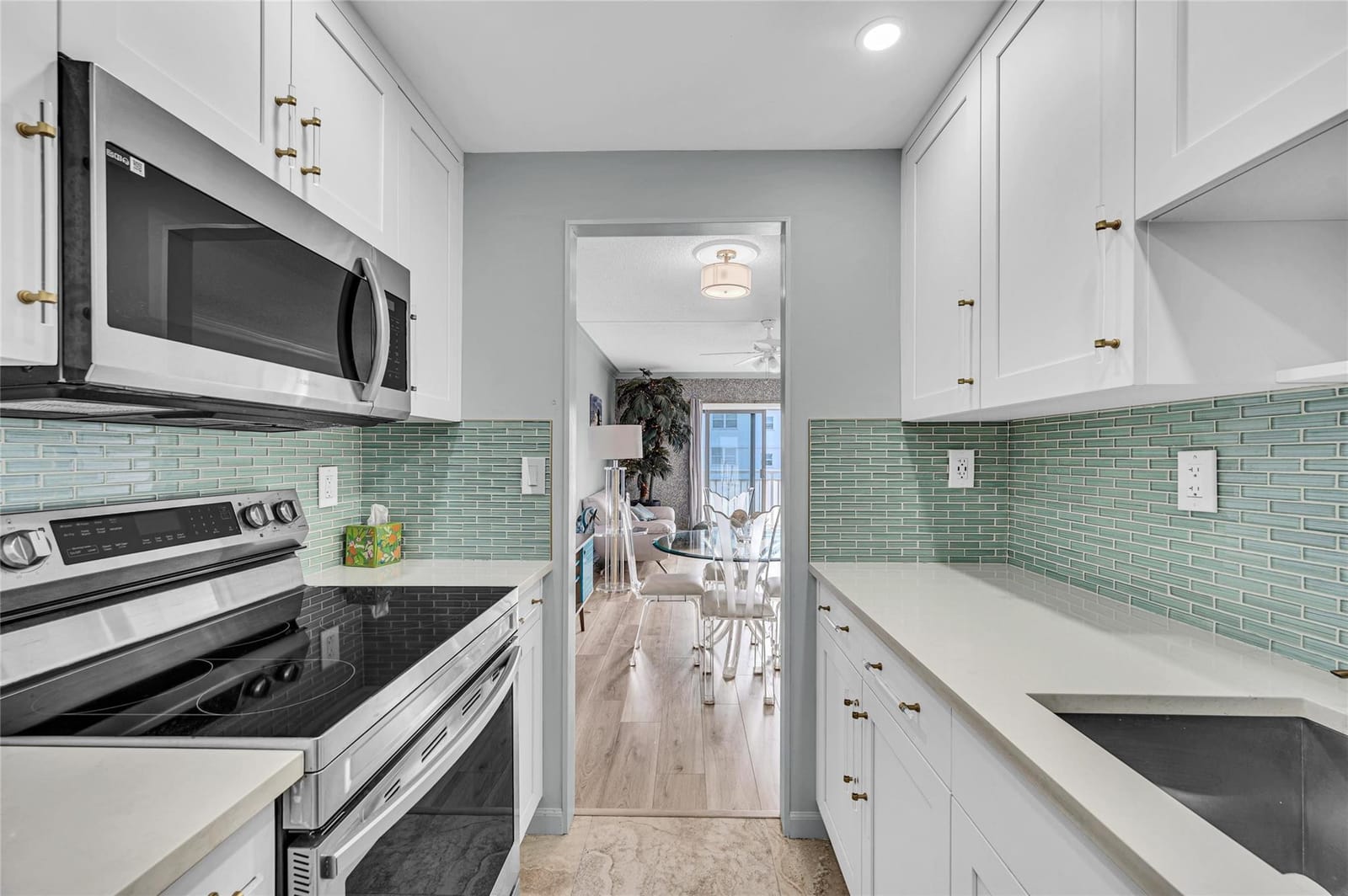 720 Orton Avenue 505, Fort Lauderdale, FL 33304 photo 10