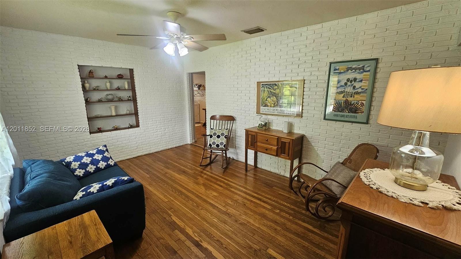 831 Wren Avenue, Miami Springs, FL 33166 photo 2
