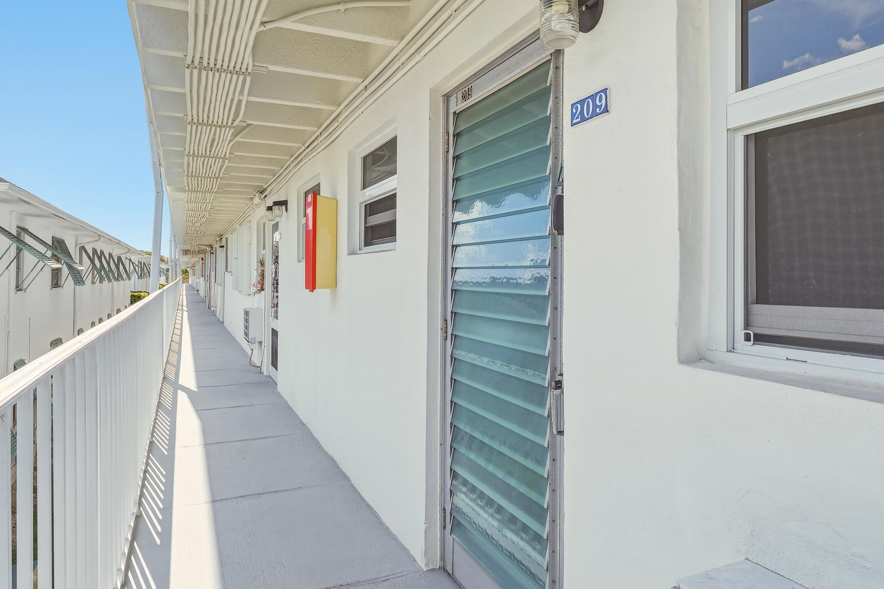 4001 S Ocean Boulevard 209, South Palm Beach, FL 33480, South Palm Beach