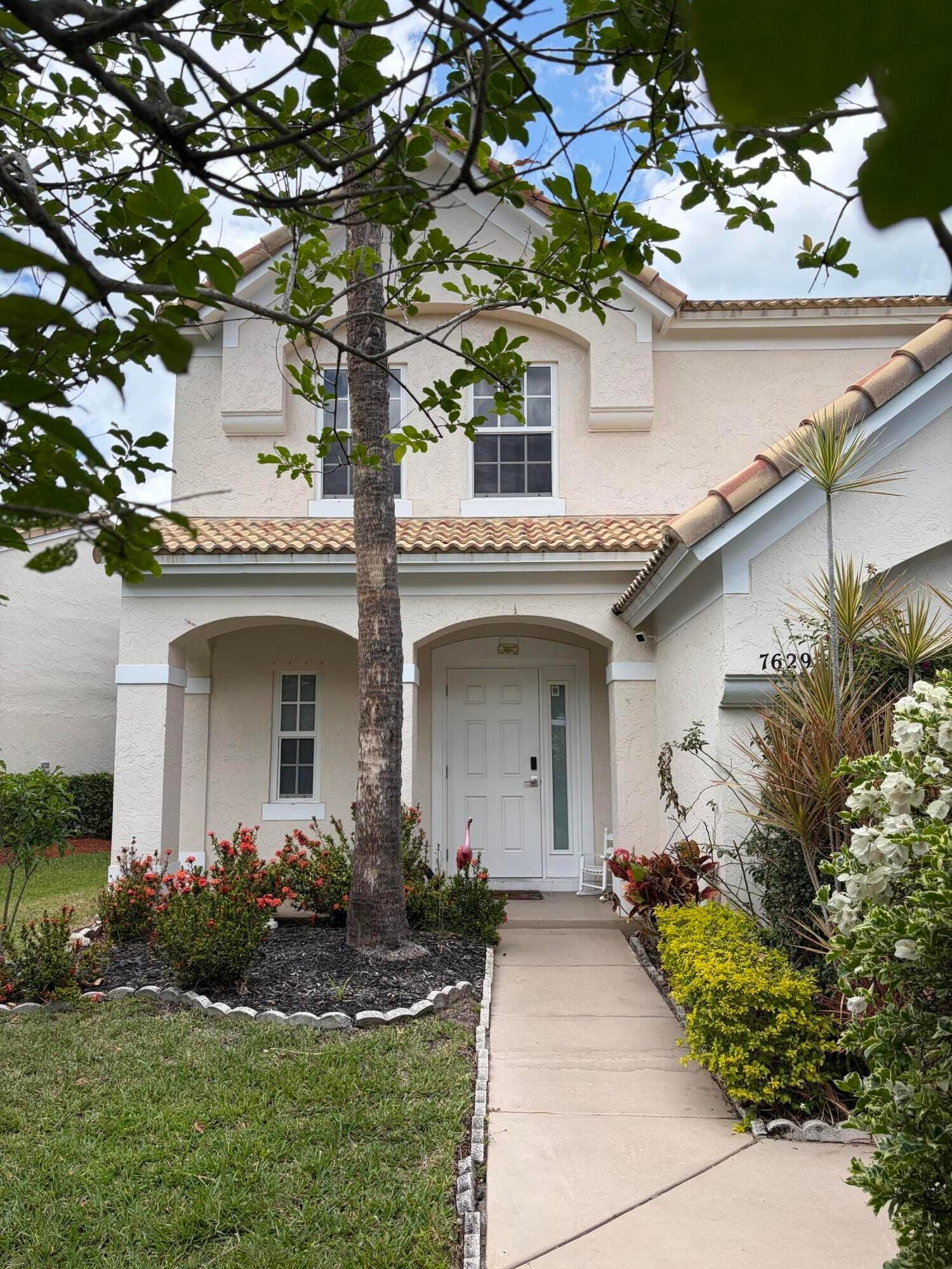 7629 Sanctuary Drive — photo 2