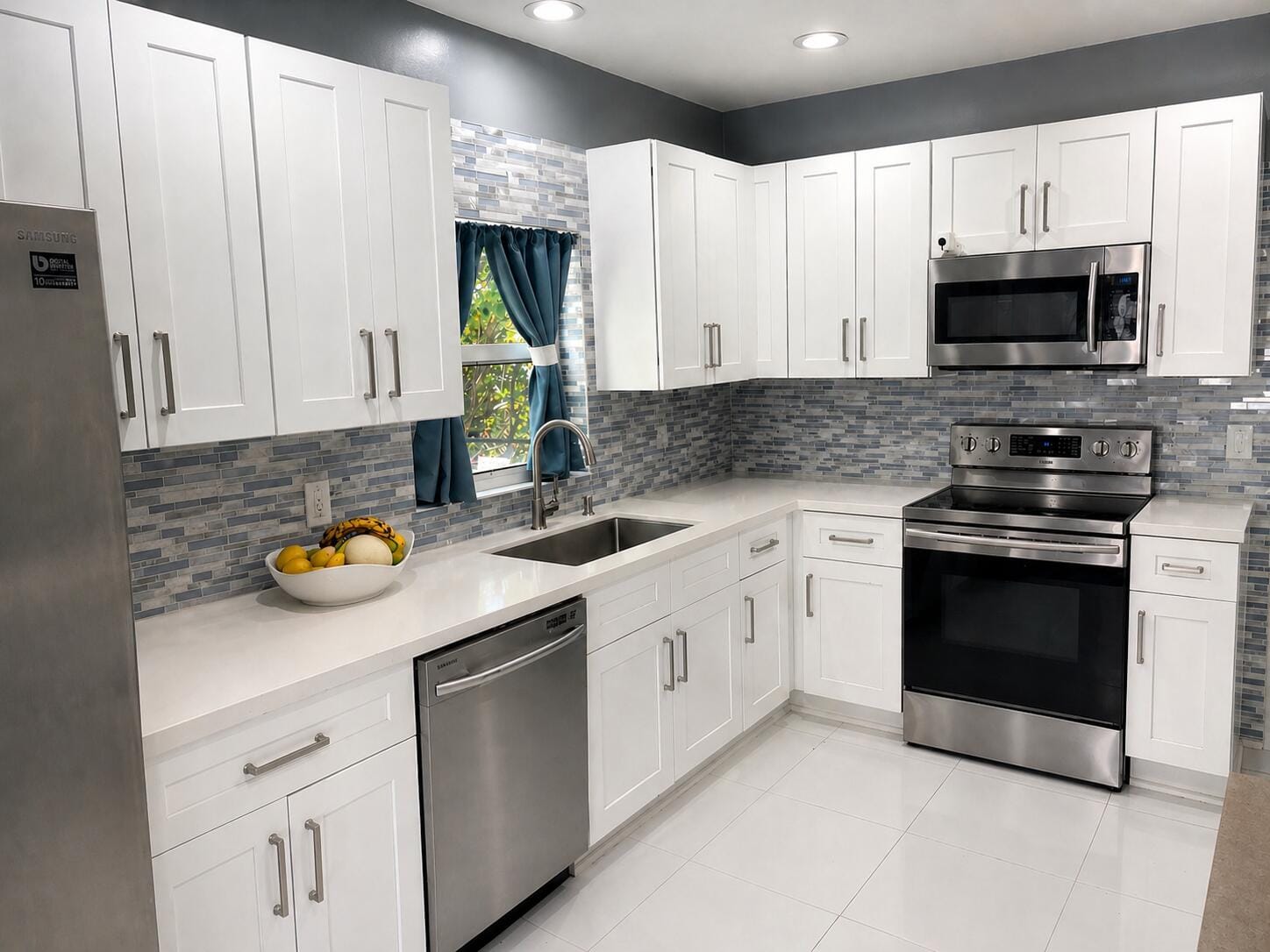 7629 Sanctuary Drive — photo 10