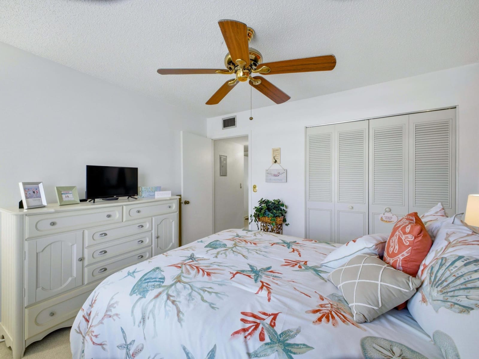 6625 S Oriole Boulevard 2040, Delray Beach, FL 33446 photo 12