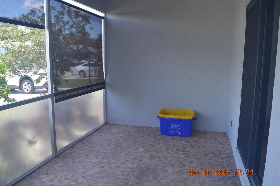 14646 Lucy Drive — photo 5