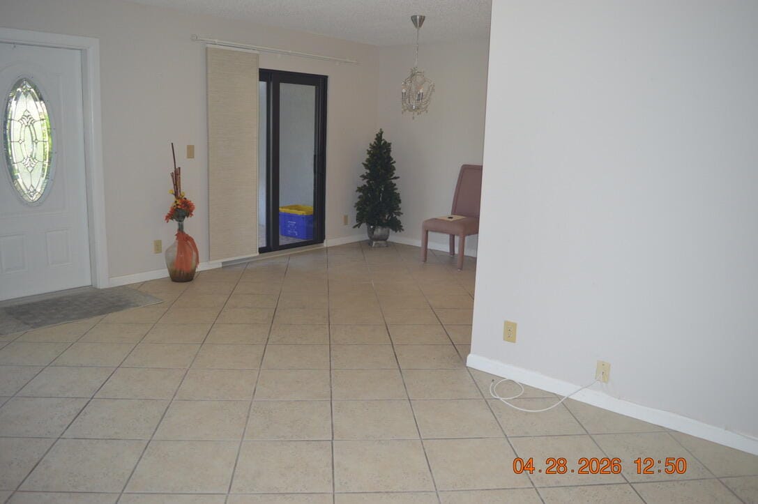 14646 Lucy Drive — photo 6