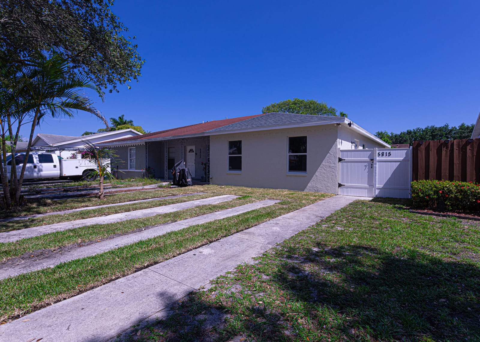 5815 S 38th Street, Greenacres, FL 33463 photo 3