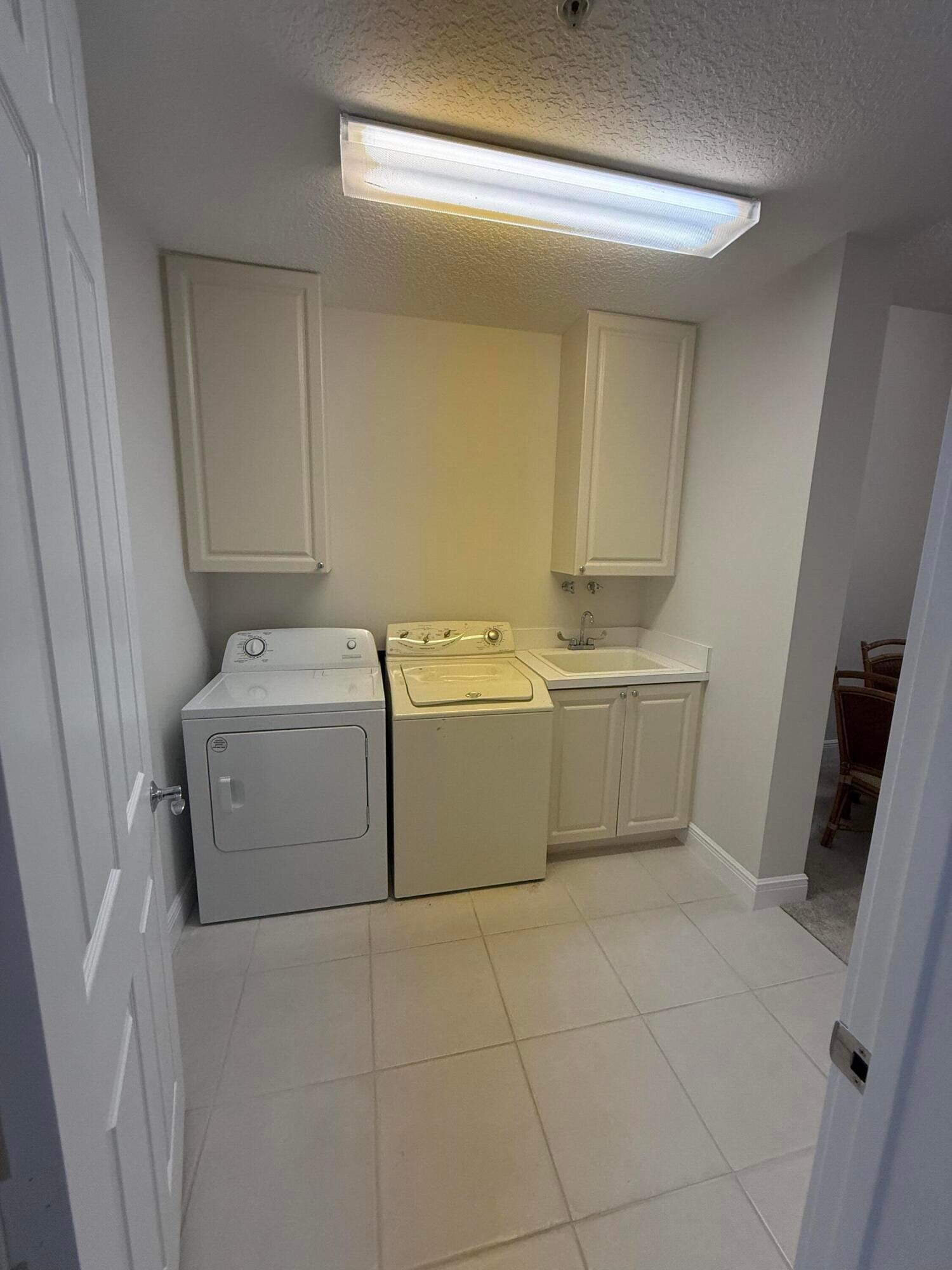 11 W Harbour Isle Dr W W 105, Fort Pierce, FL 34949 photo 9