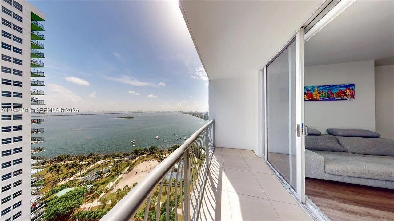 1750 N Bayshore Drive 2803, Miami, FL 33132, Miami