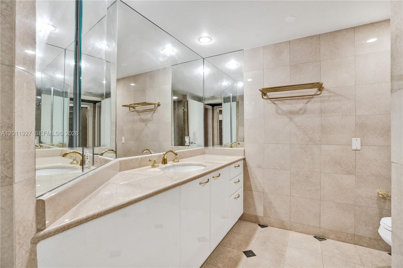 19955 NE 38th Court 1105, Aventura, FL 33180 photo 28