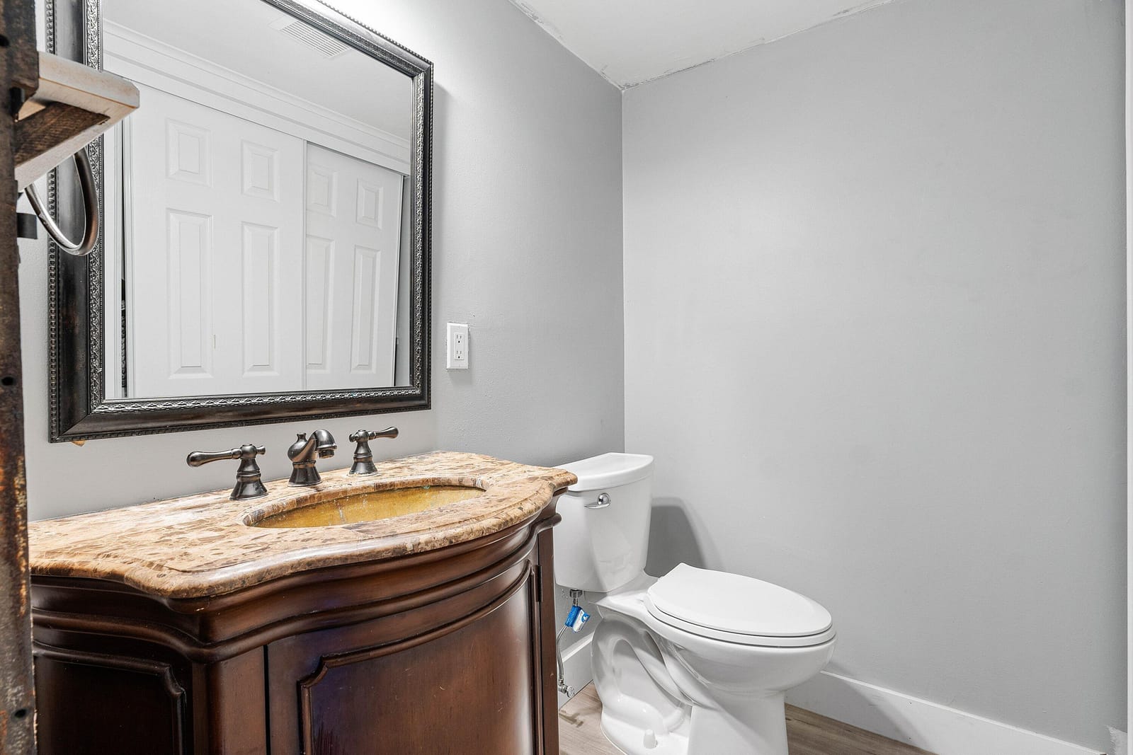 3425 San Bernadino Drive 57-b — photo 2