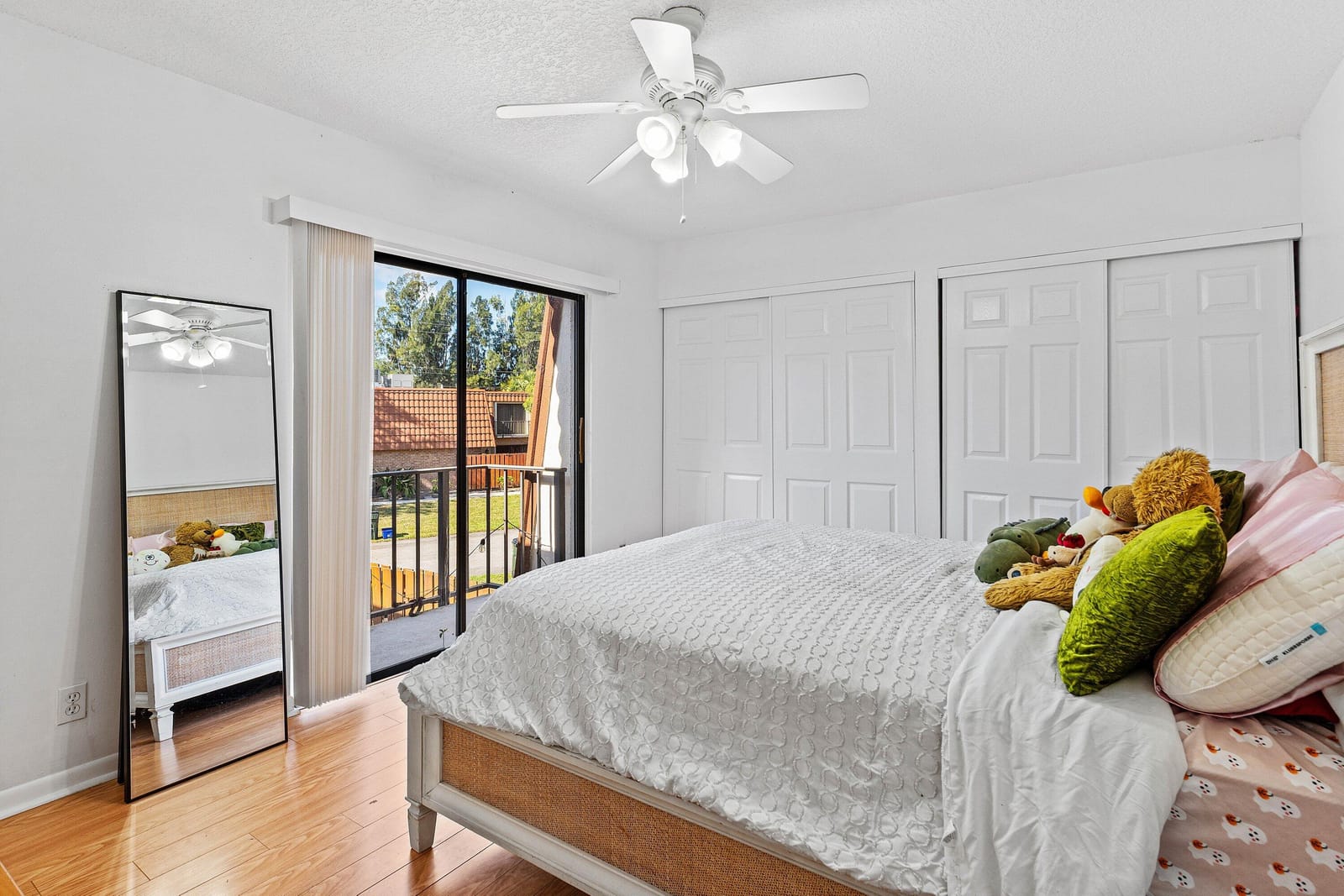 3425 San Bernadino Drive 57-b — photo 3