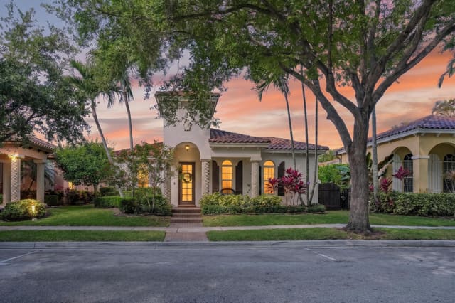 150 Santiago Drive, sold in Valencia At Abacoa, Jupiter, FL