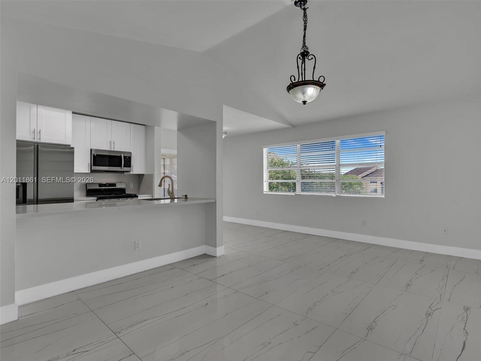 15325 SW 106th Terrace 636 — photo 2