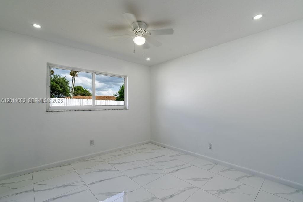 510 NW 97th Terrace, Pembroke Pines, FL 33024 photo 27